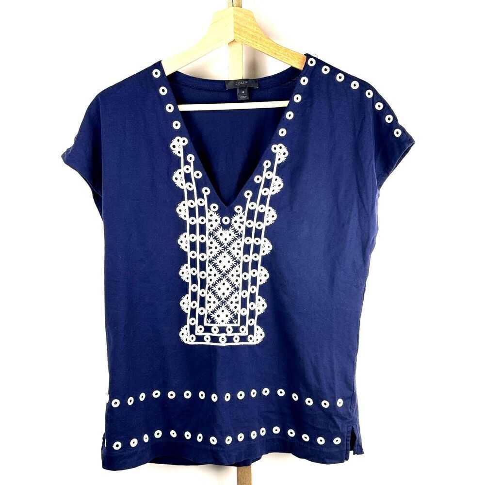 J. Crew Navy Blue Shirt with White Eyelet Embellishment Sz XS EUC // preppy //